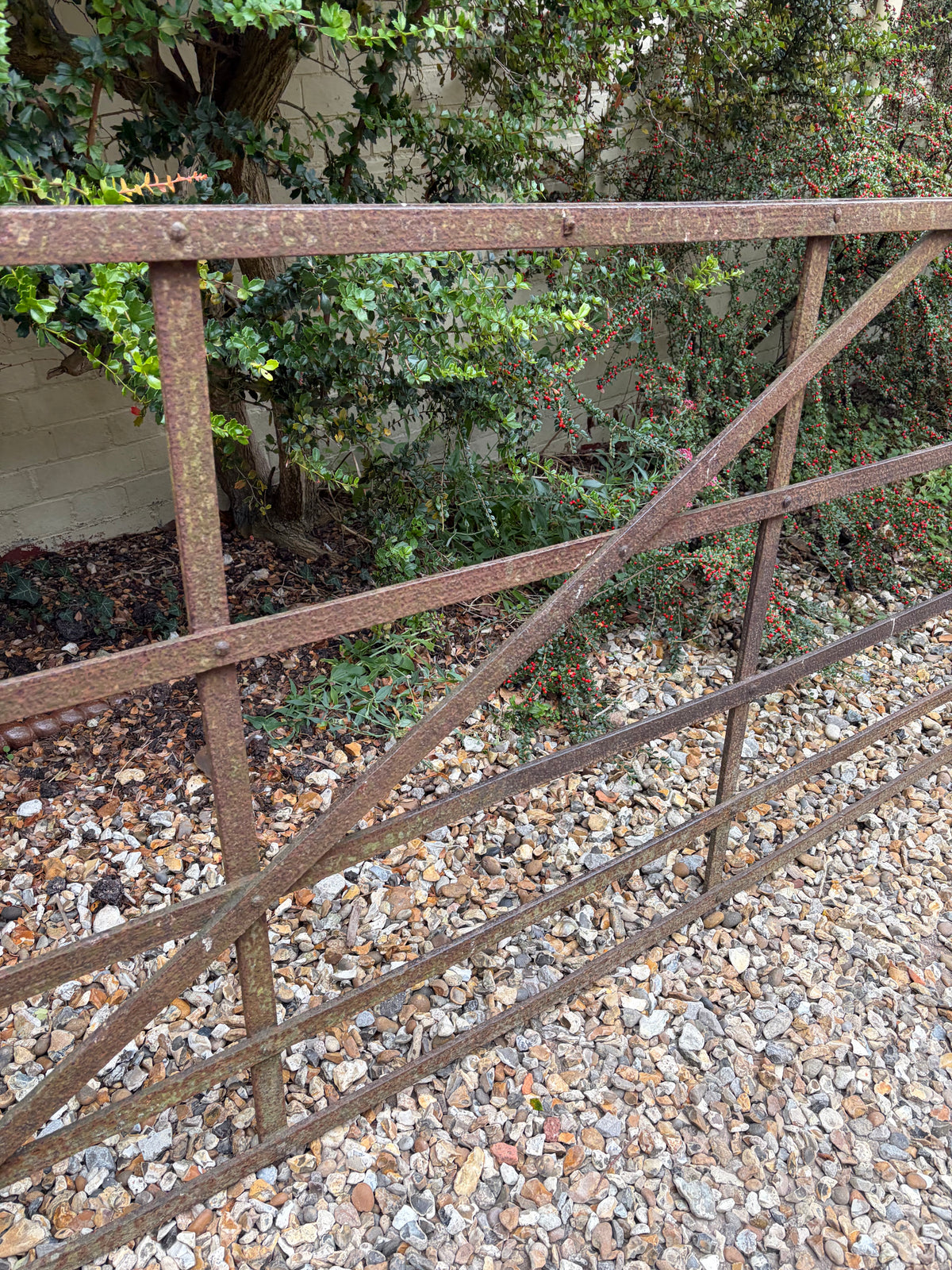 VICTORIAN GATE