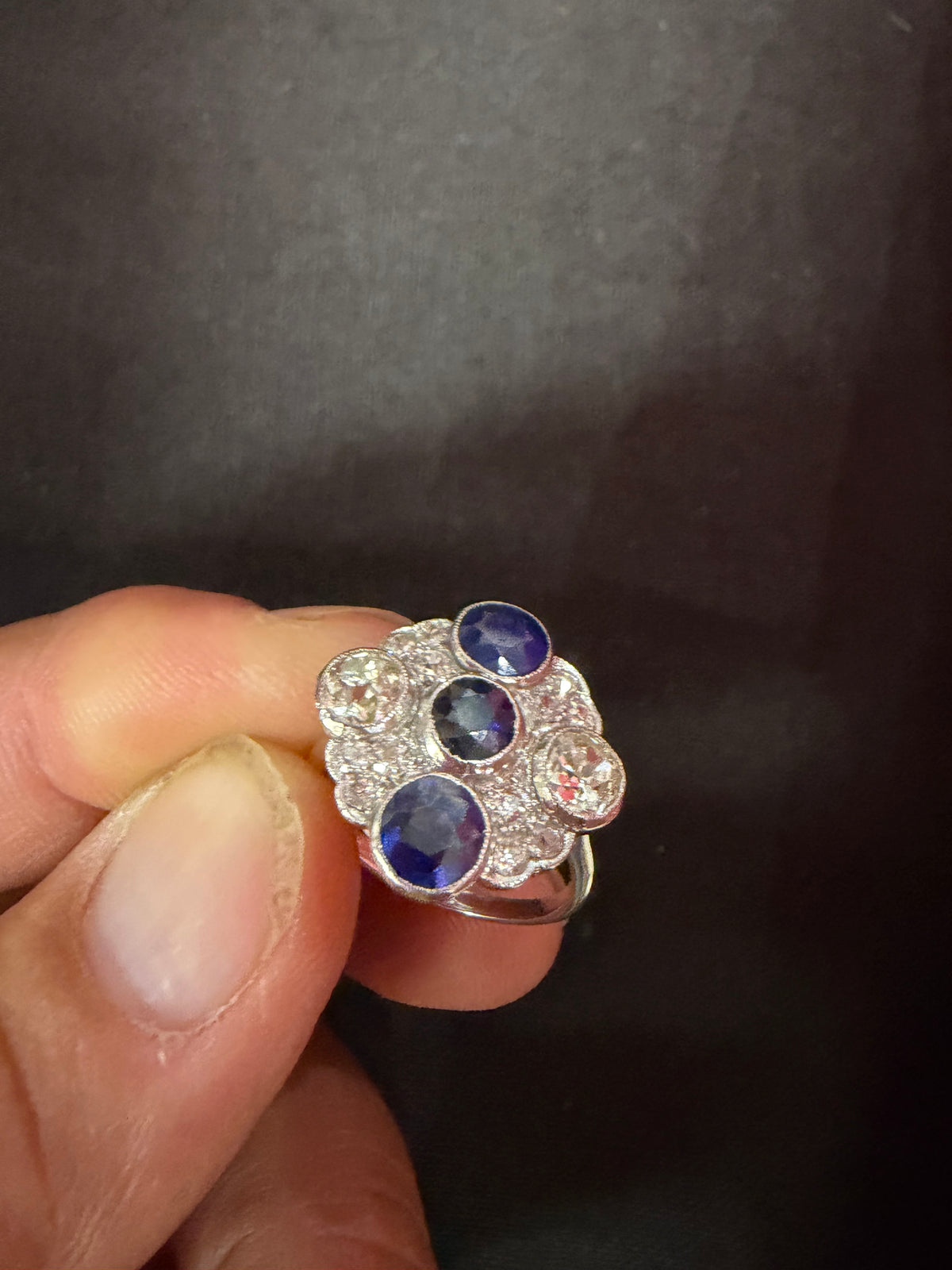 SAPPHIRE RING