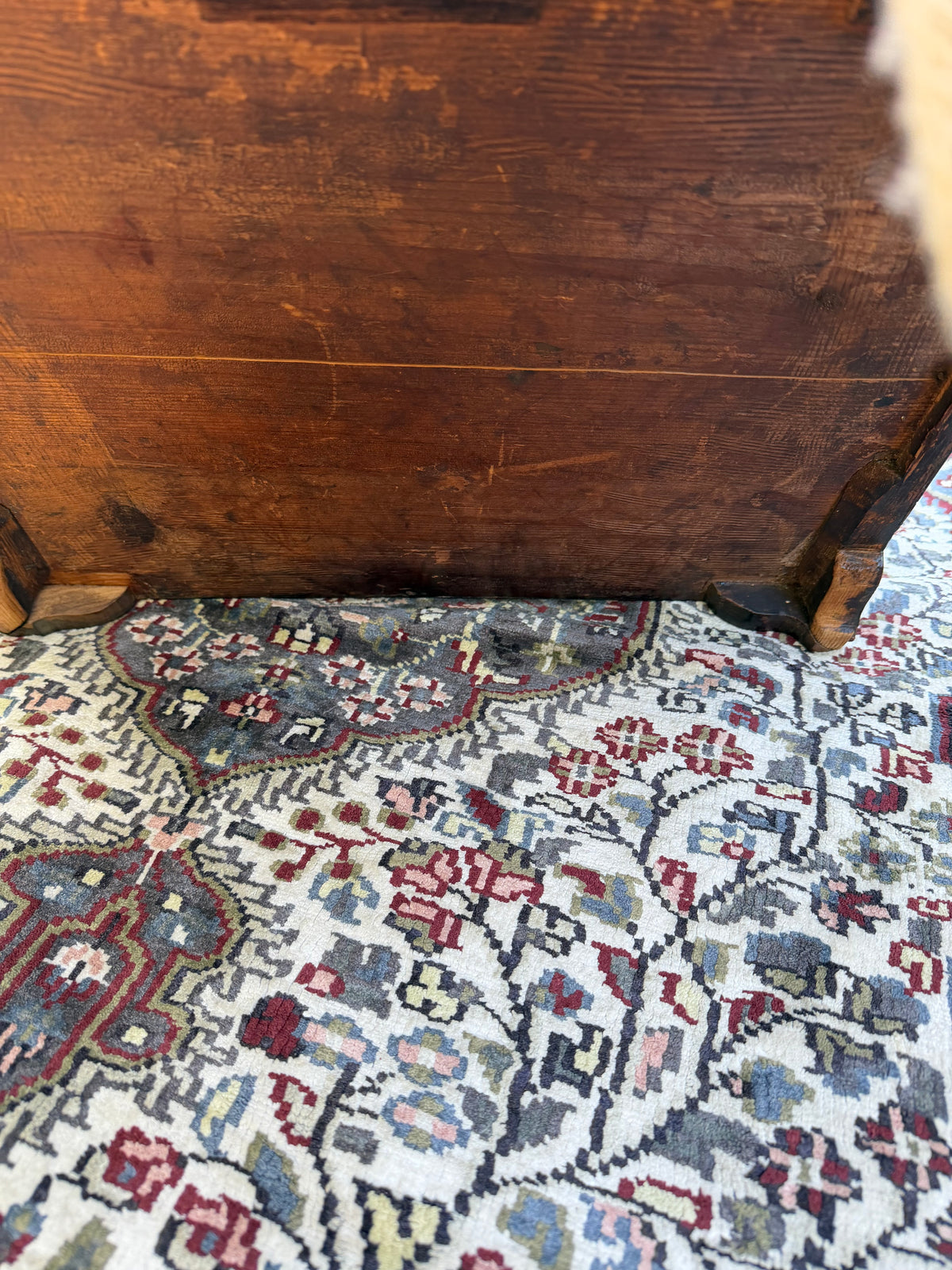 ANTIQUE WALNUT BOX