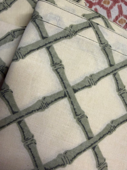 TABLECLOTH & NAPKINS