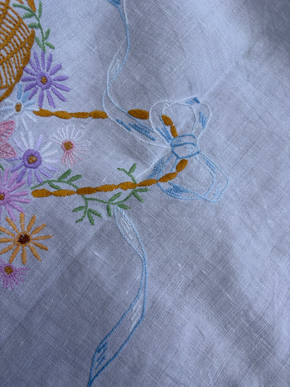 LINEN TABLECLOTHS