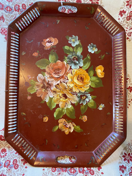 TRAY