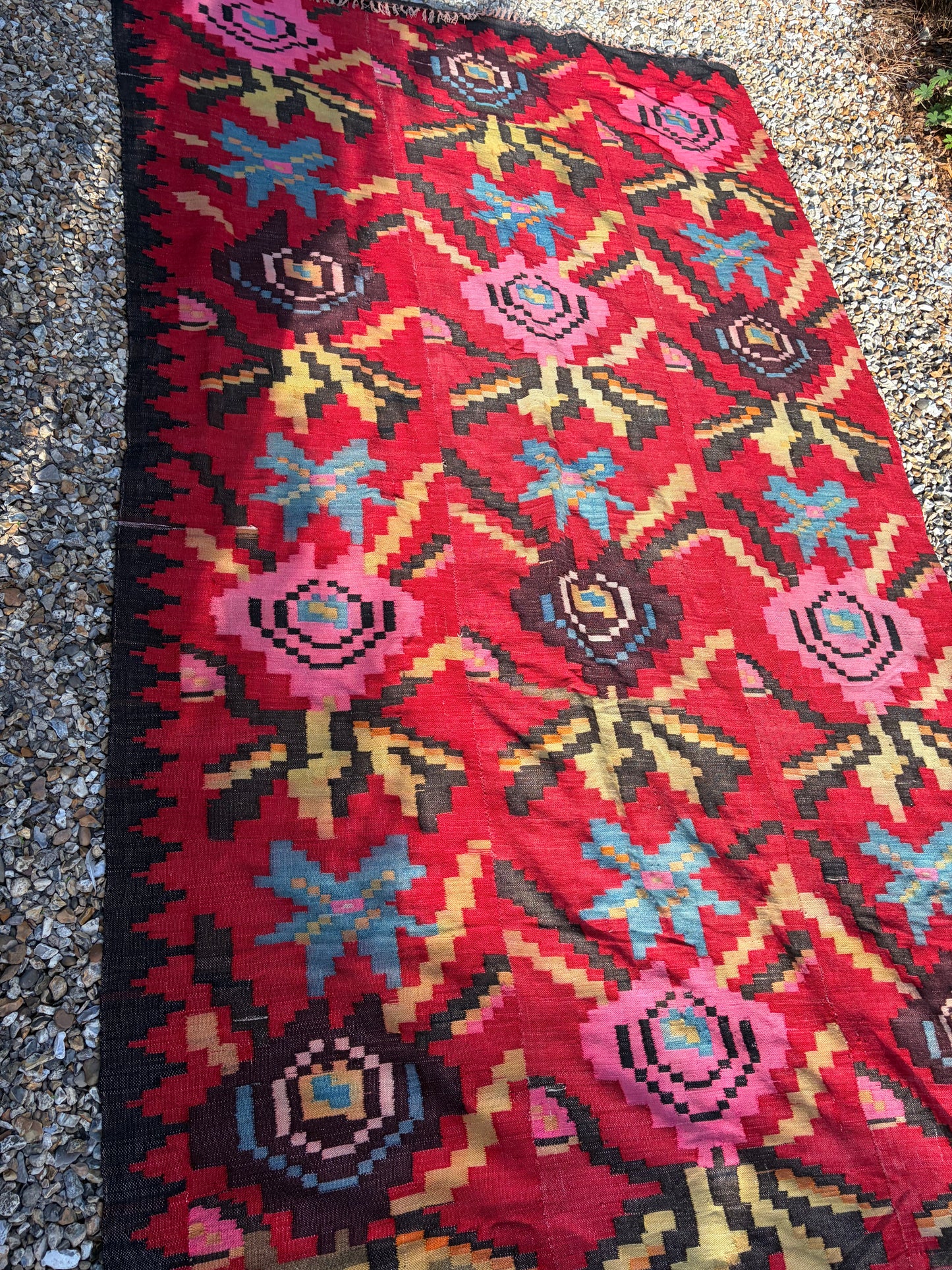 RUG/ THROW