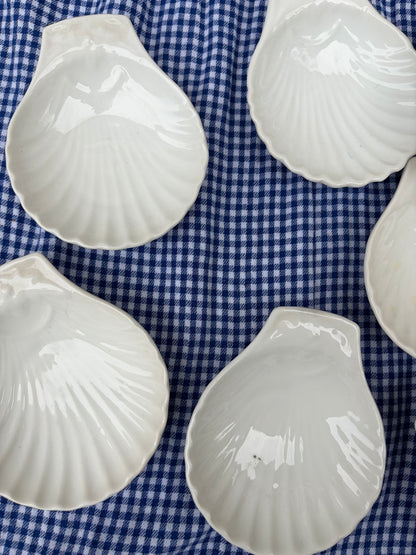 10 SHELL DISHES