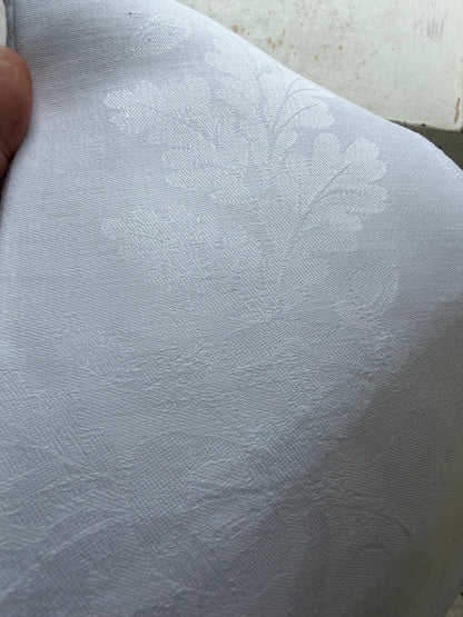 DAMASK NAPKINS