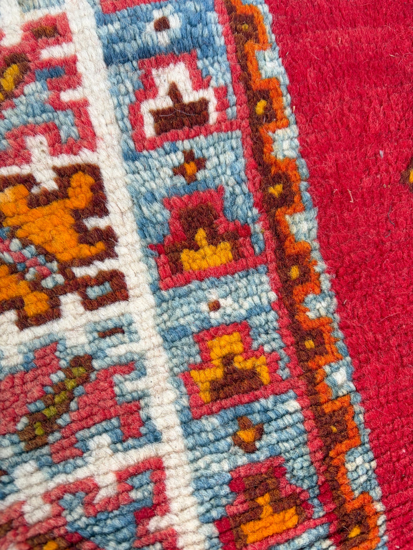 CARPET/ RUG