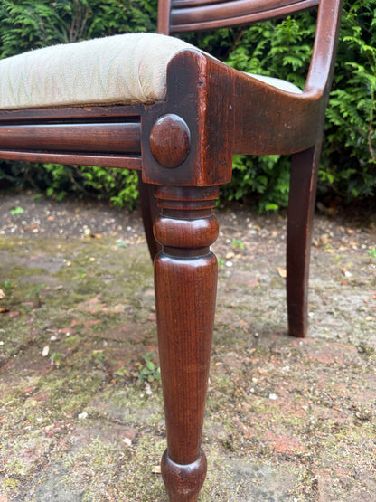 10 CHAIRS