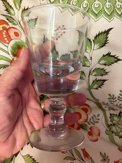 SINGLE GLASS