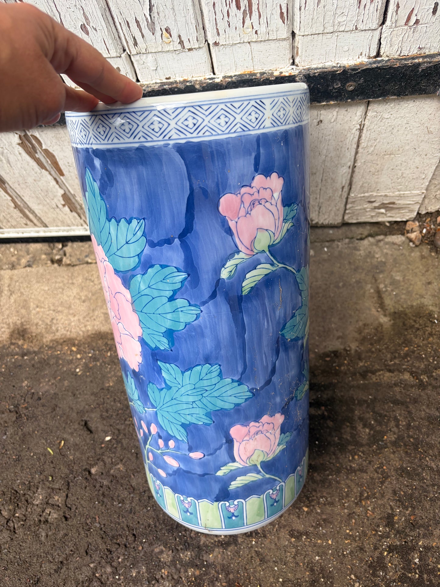 UMBRELLA STAND
