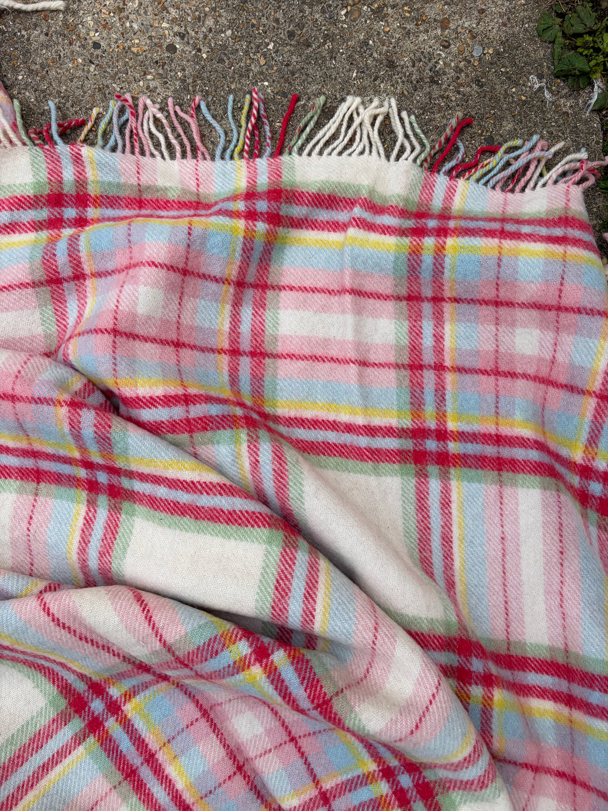 WOOL BLANKETS
