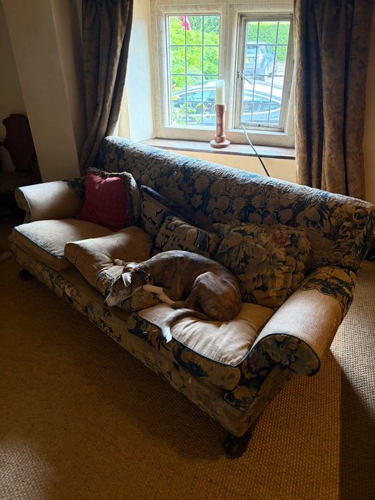 TAPESTRY SOFA