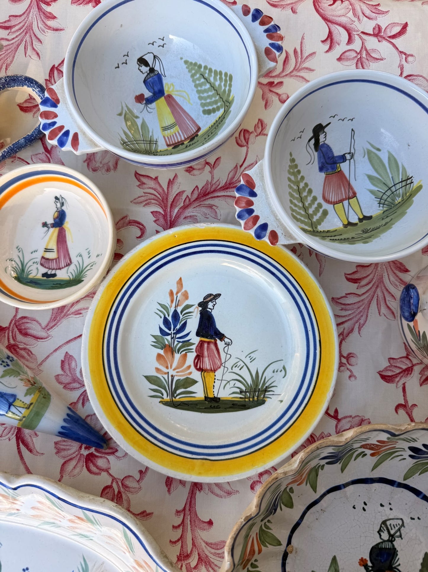 ANTIQUE QUIMPER