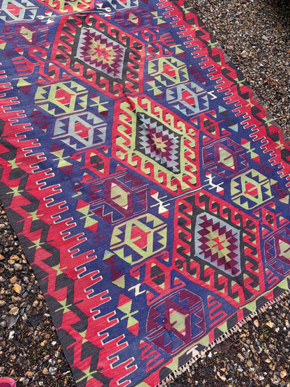 VINTAGE KILIM