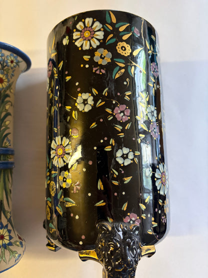 X 3 VASES