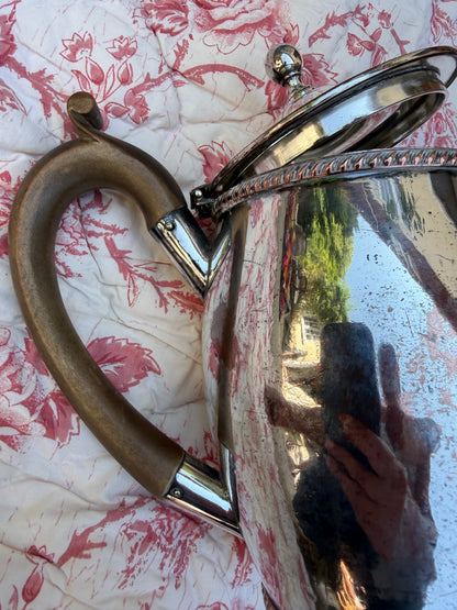 JUG