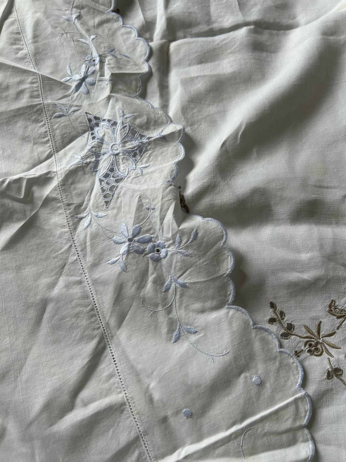 LINEN BUNDLE 8