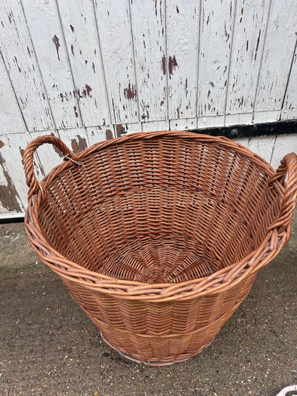 LOG BASKET