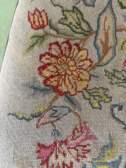 TAPESTRY SEAT CHAIR
