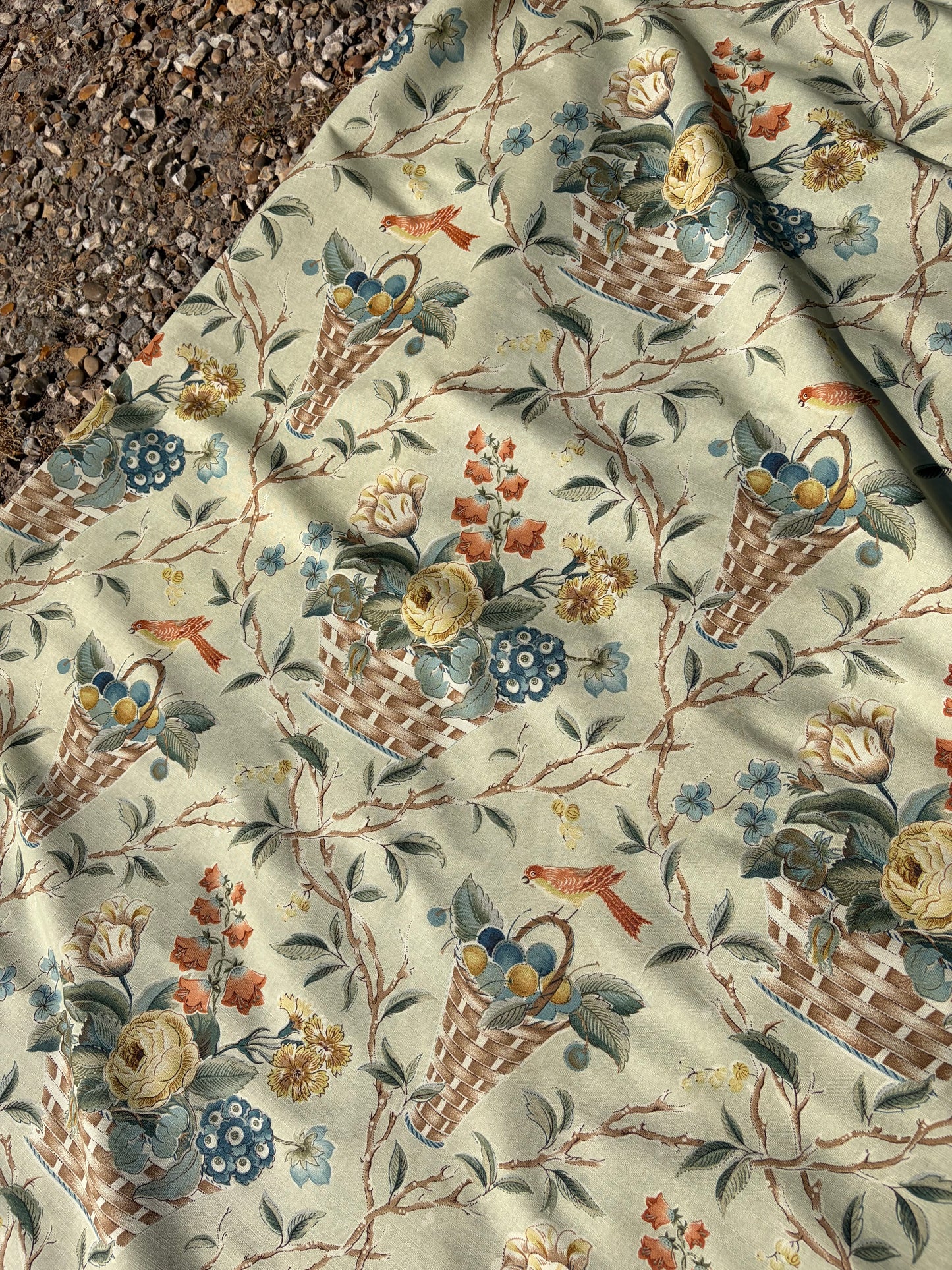 COLEFAX MATERIAL