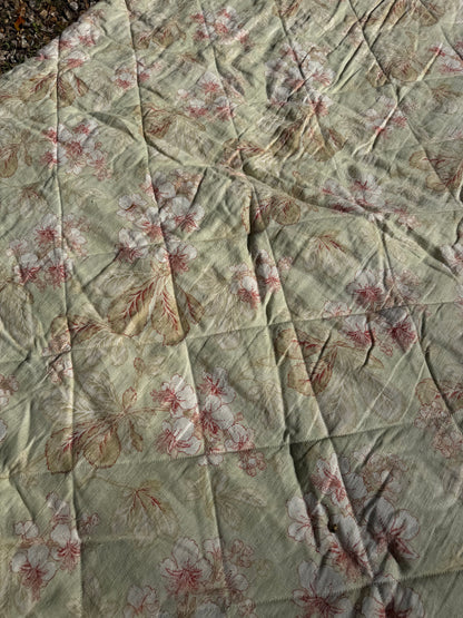 QUILTED BLANKET