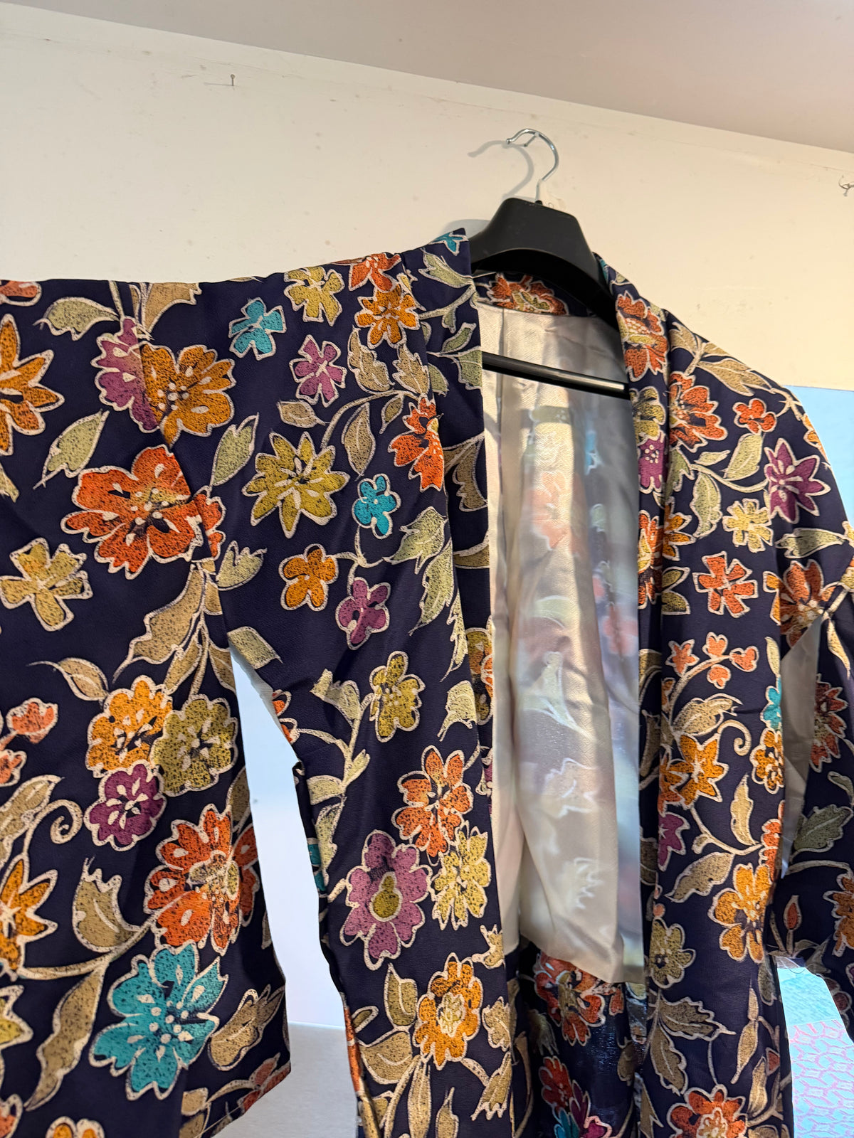 KIMONO