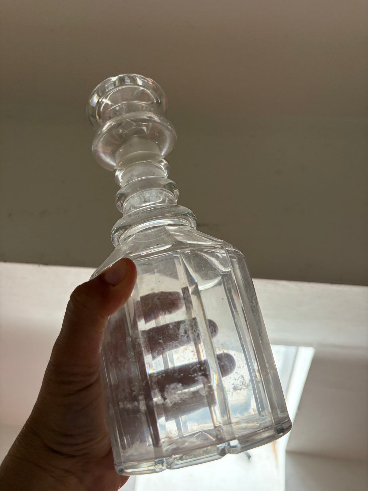 DECANTER