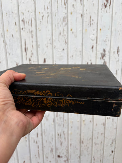 ANTIQUE GAMING BOX