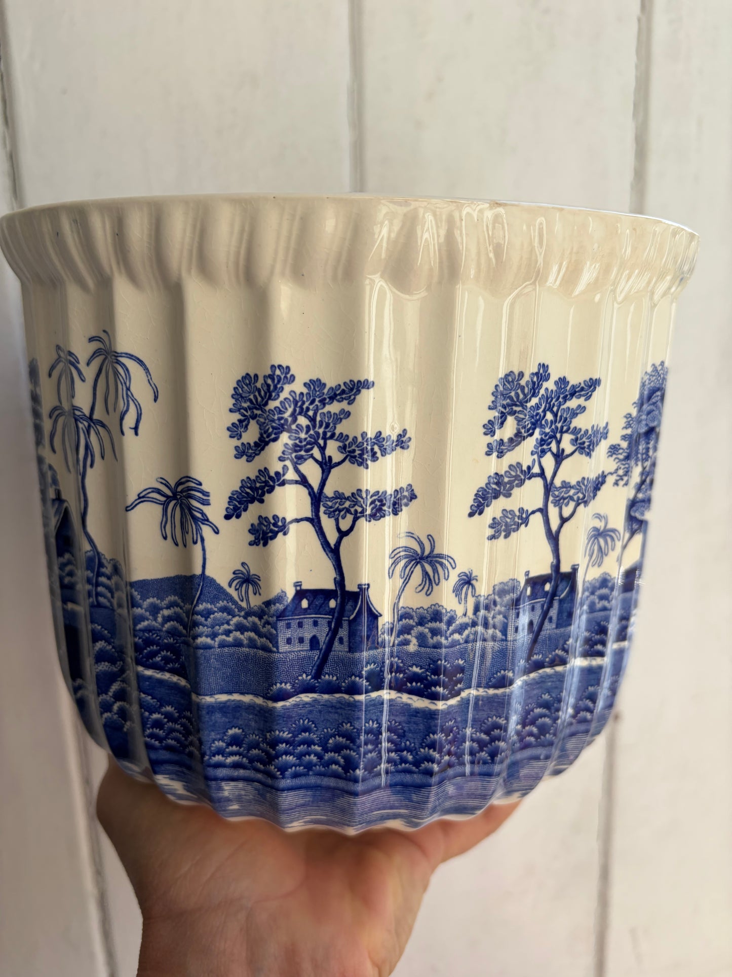 PLANTER