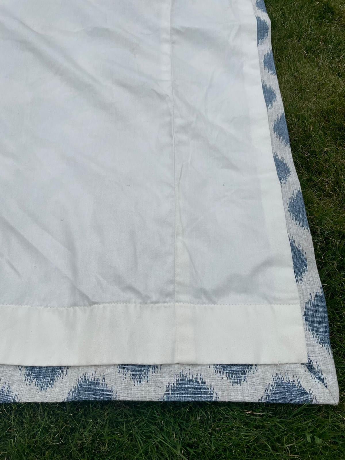 HUGE CURTAIN