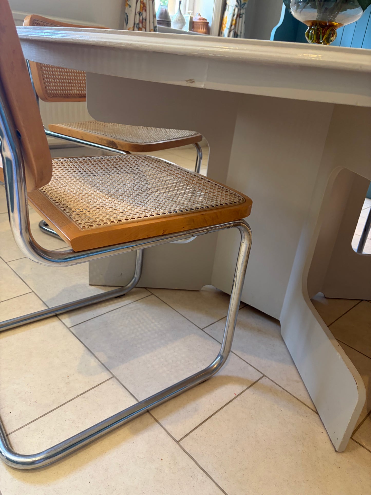TABLE AND CHAIRS