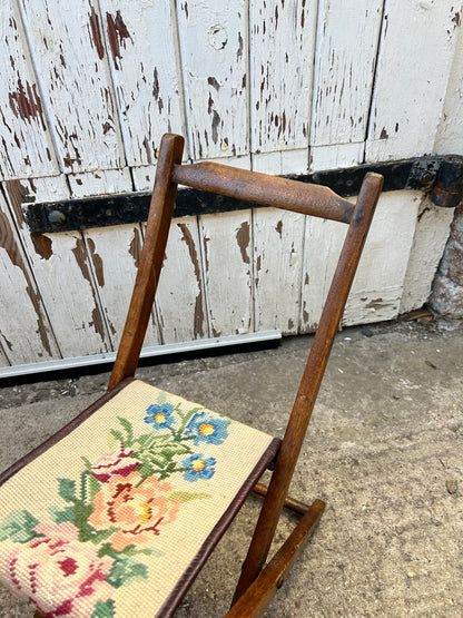 MINIATURE CHAIR