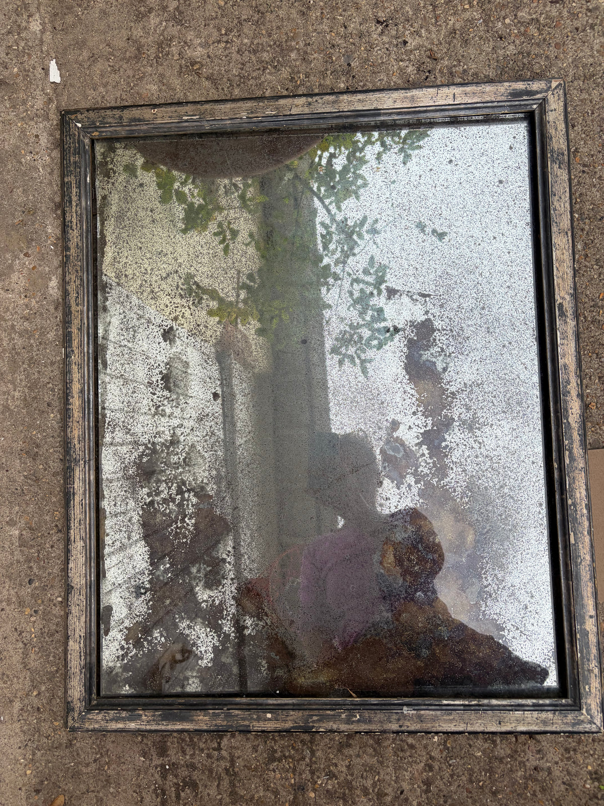 ANTIQUE MIRROR