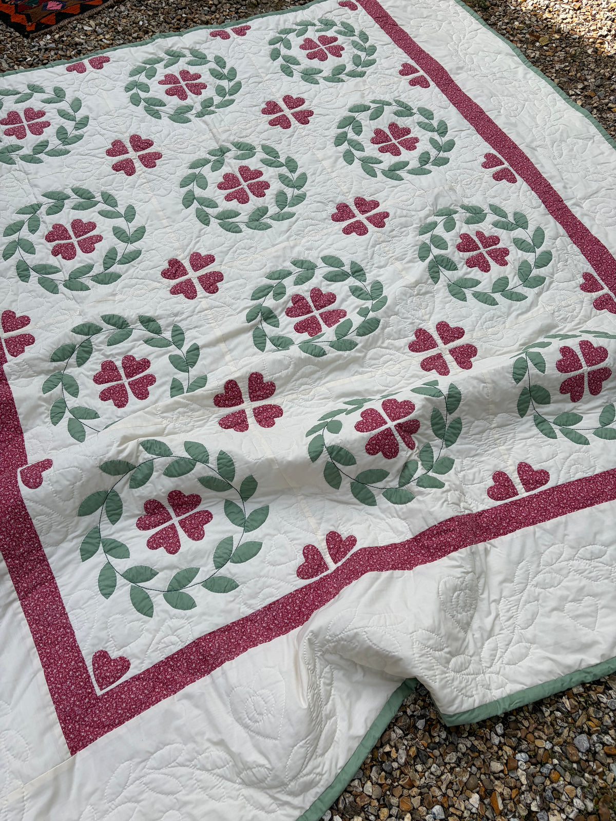 KING SIZE QUILT