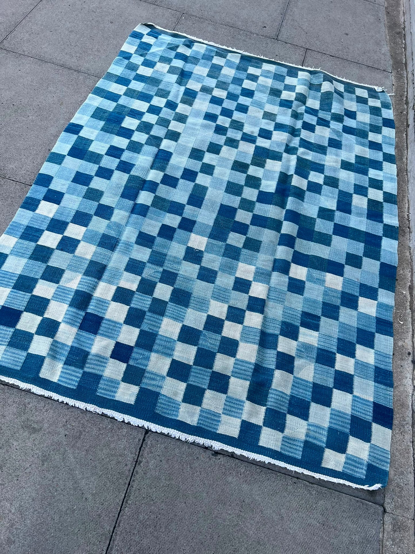 CHECKED KILIM