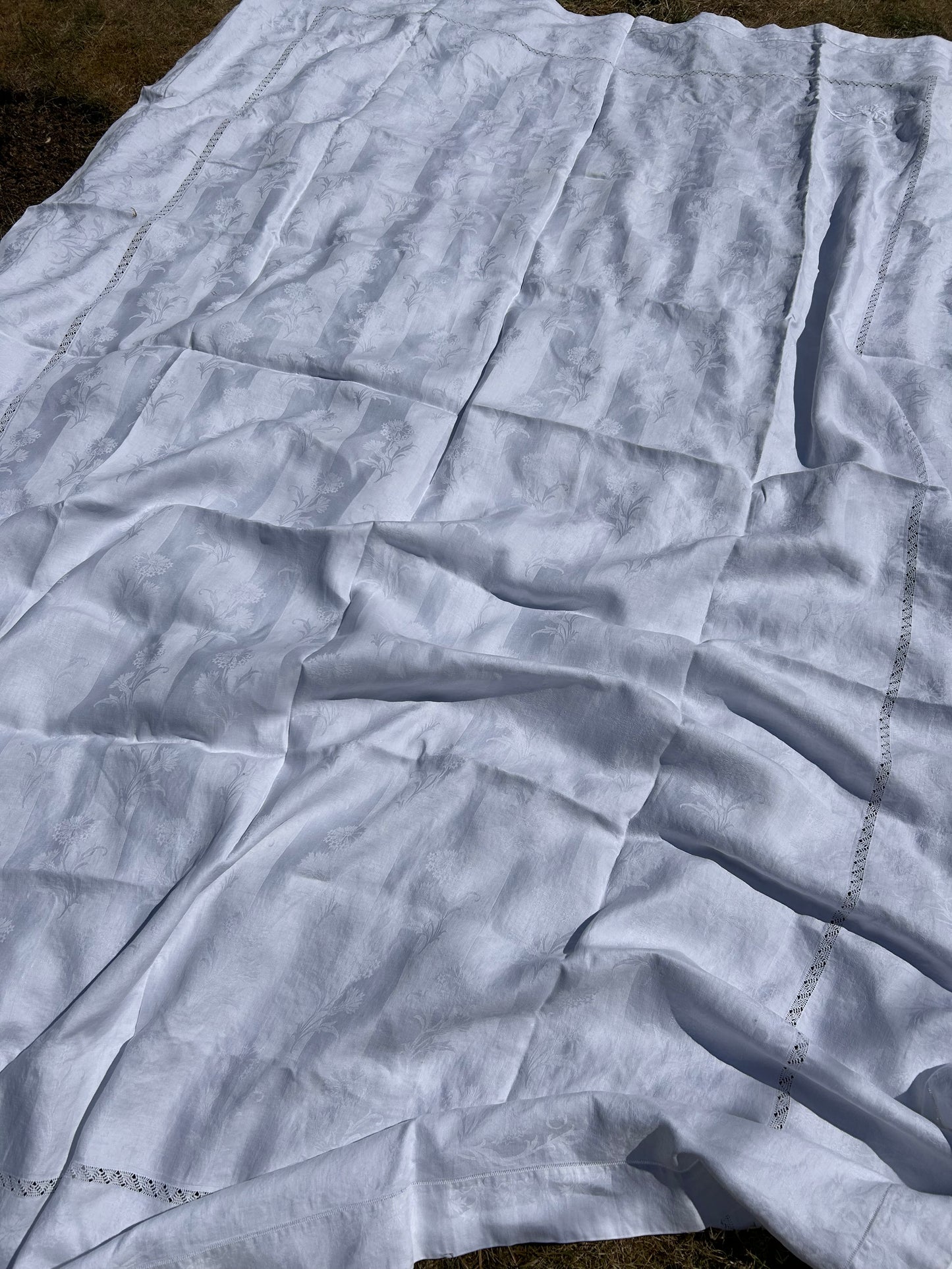LINEN CLOTH