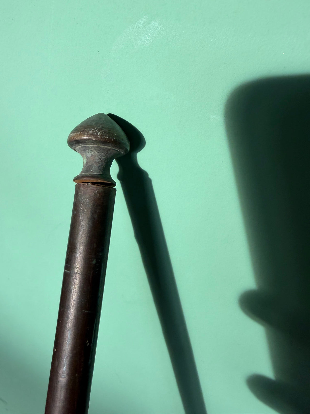 METAL CURTAIN POLE