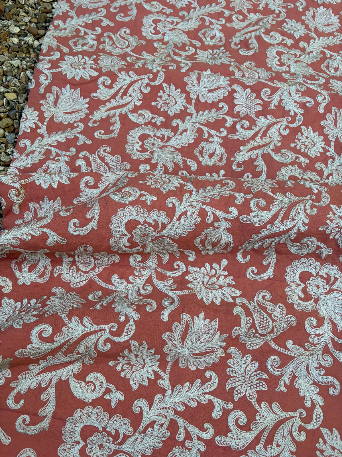 EMBROIDERED BLIND