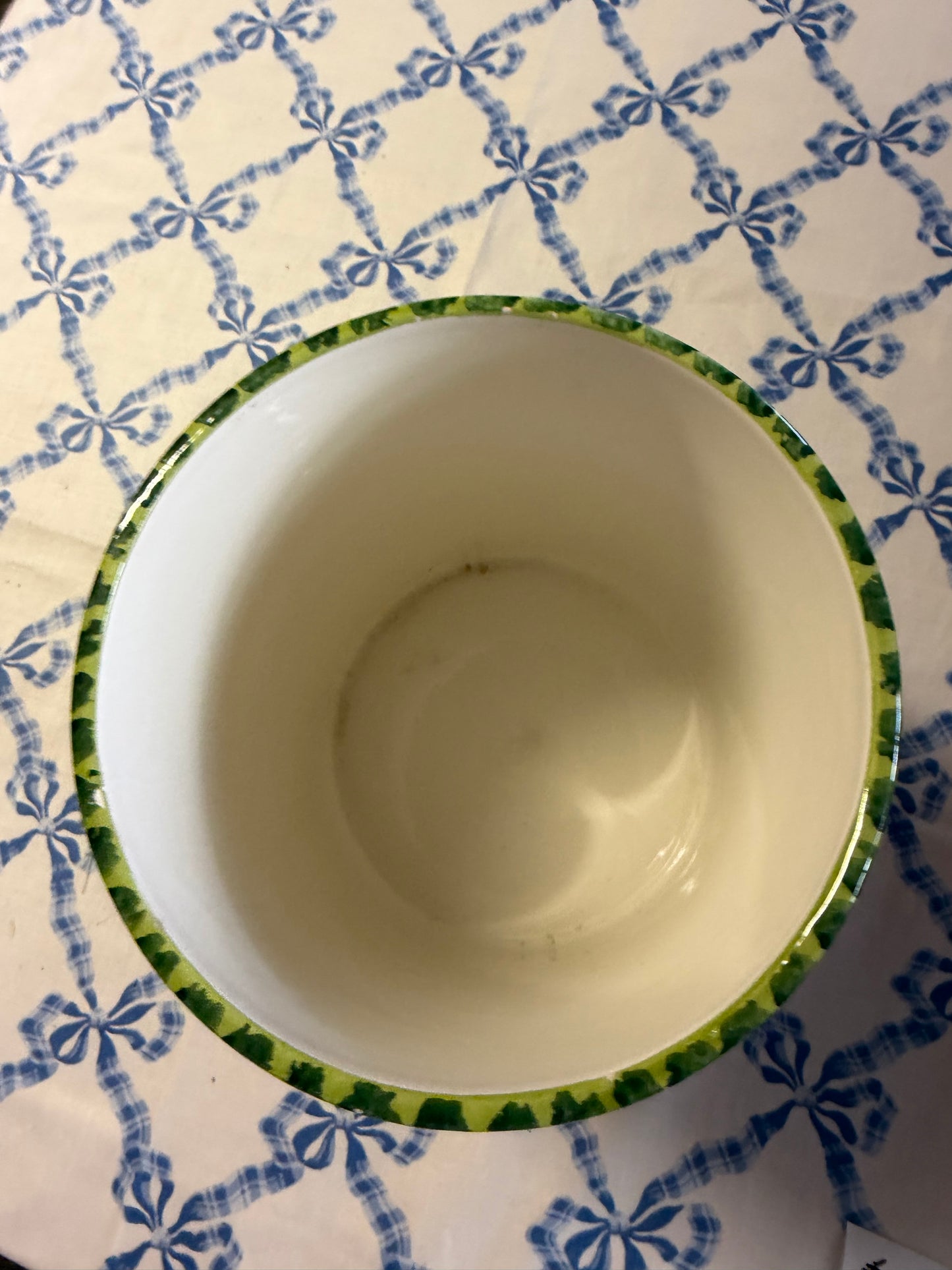 UTENSIL POT