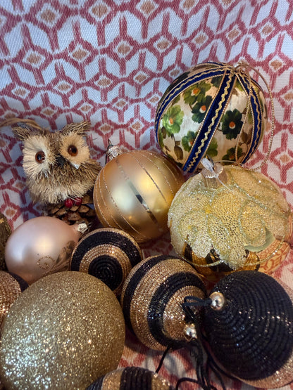 CHRISTMAS DECORATIONS