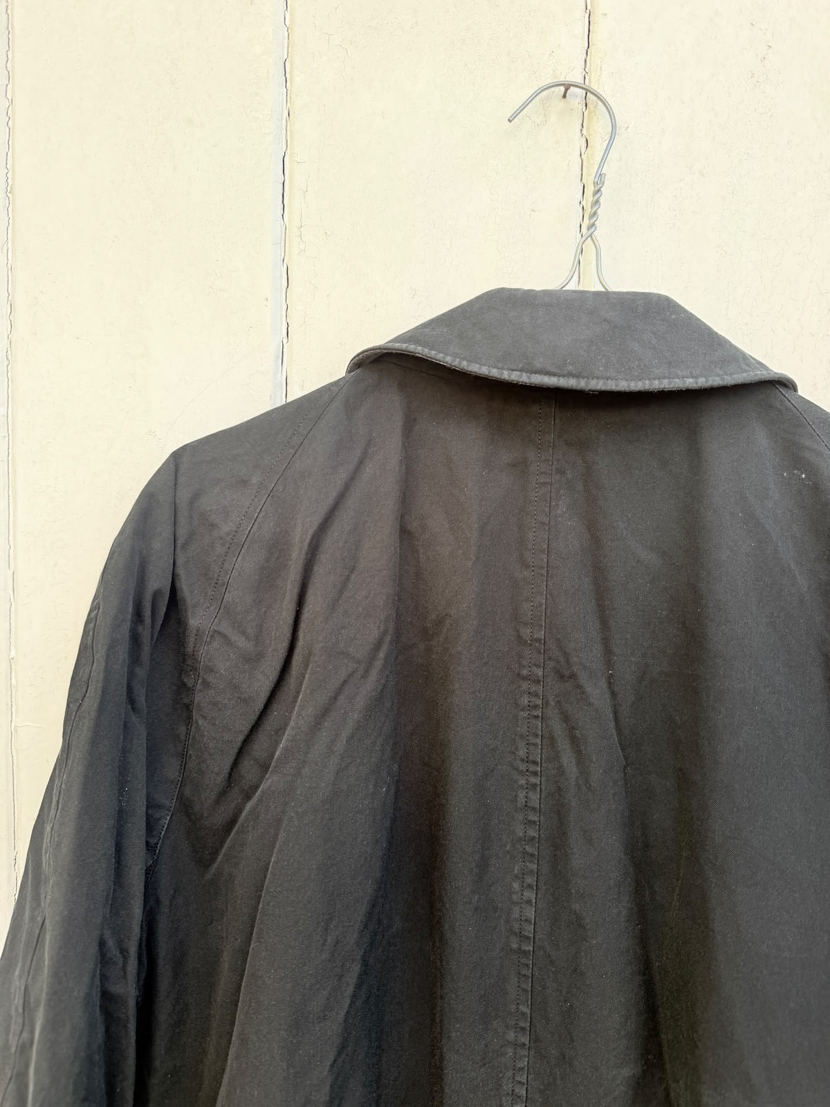 BURBERRY TRENCH COAT
