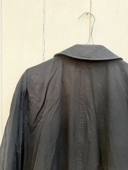 BURBERRY TRENCH COAT