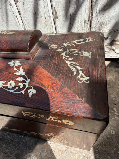 TEA CADDY