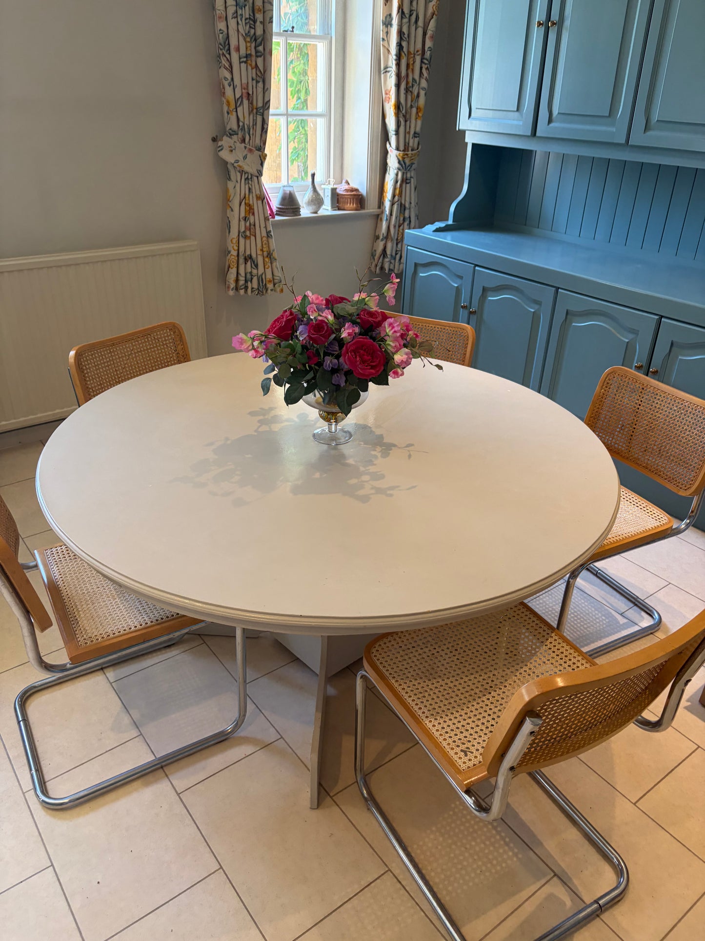 TABLE AND CHAIRS