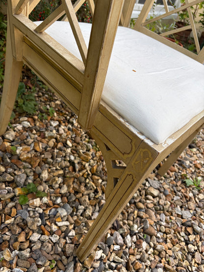 SET 4 CHAIRS