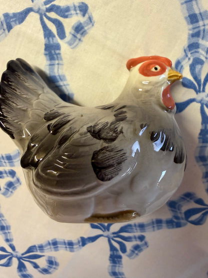 SALT & PEPPER SHAKERS