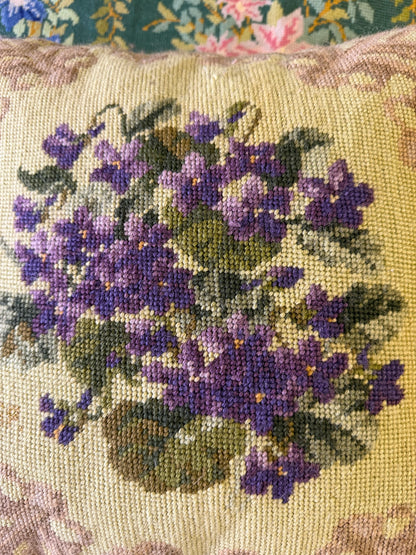 CUSHION