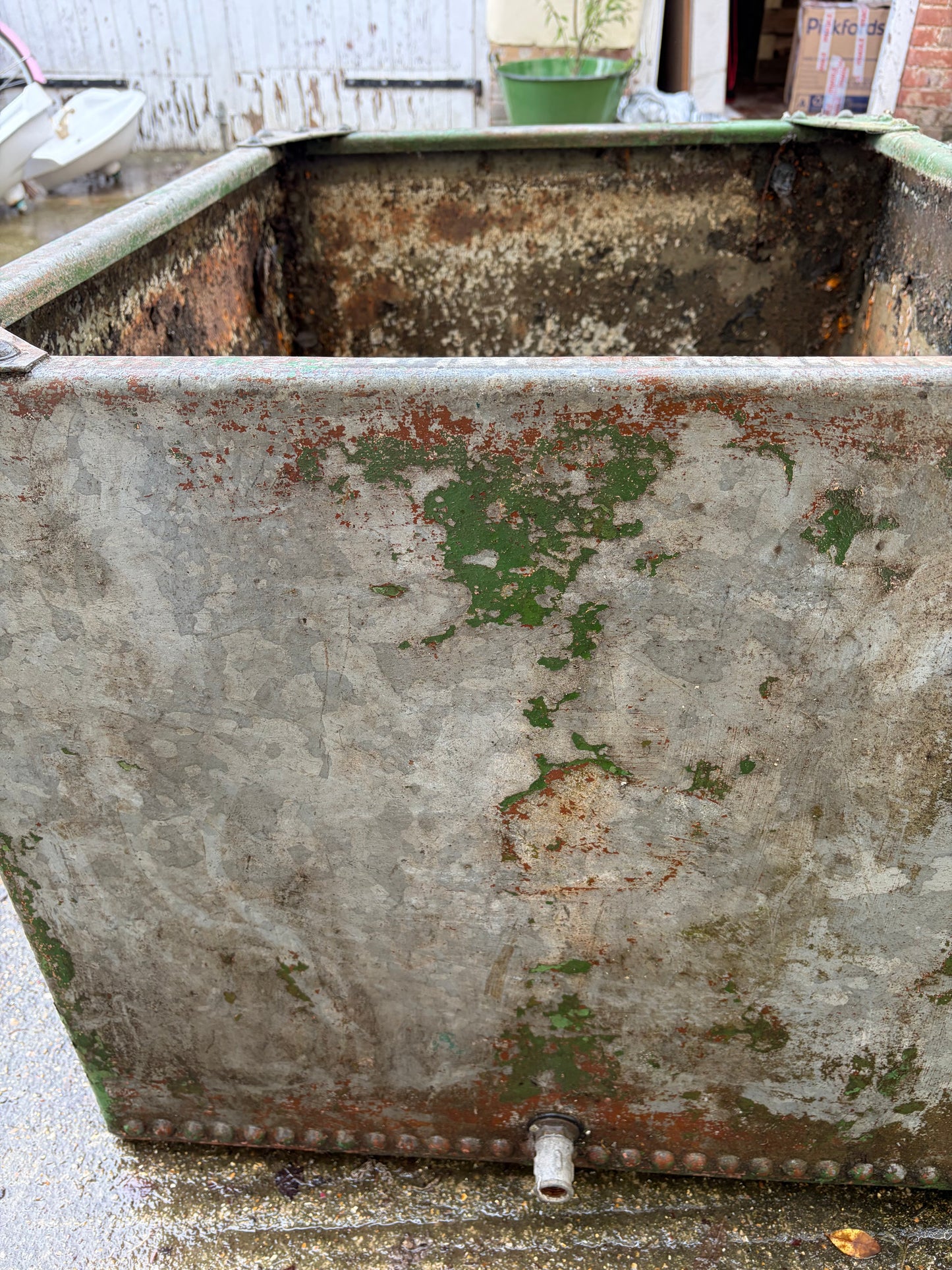 PLANTER