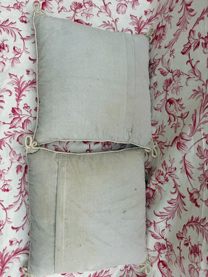 PAIR OF TAPESTRY CUSHIONS
