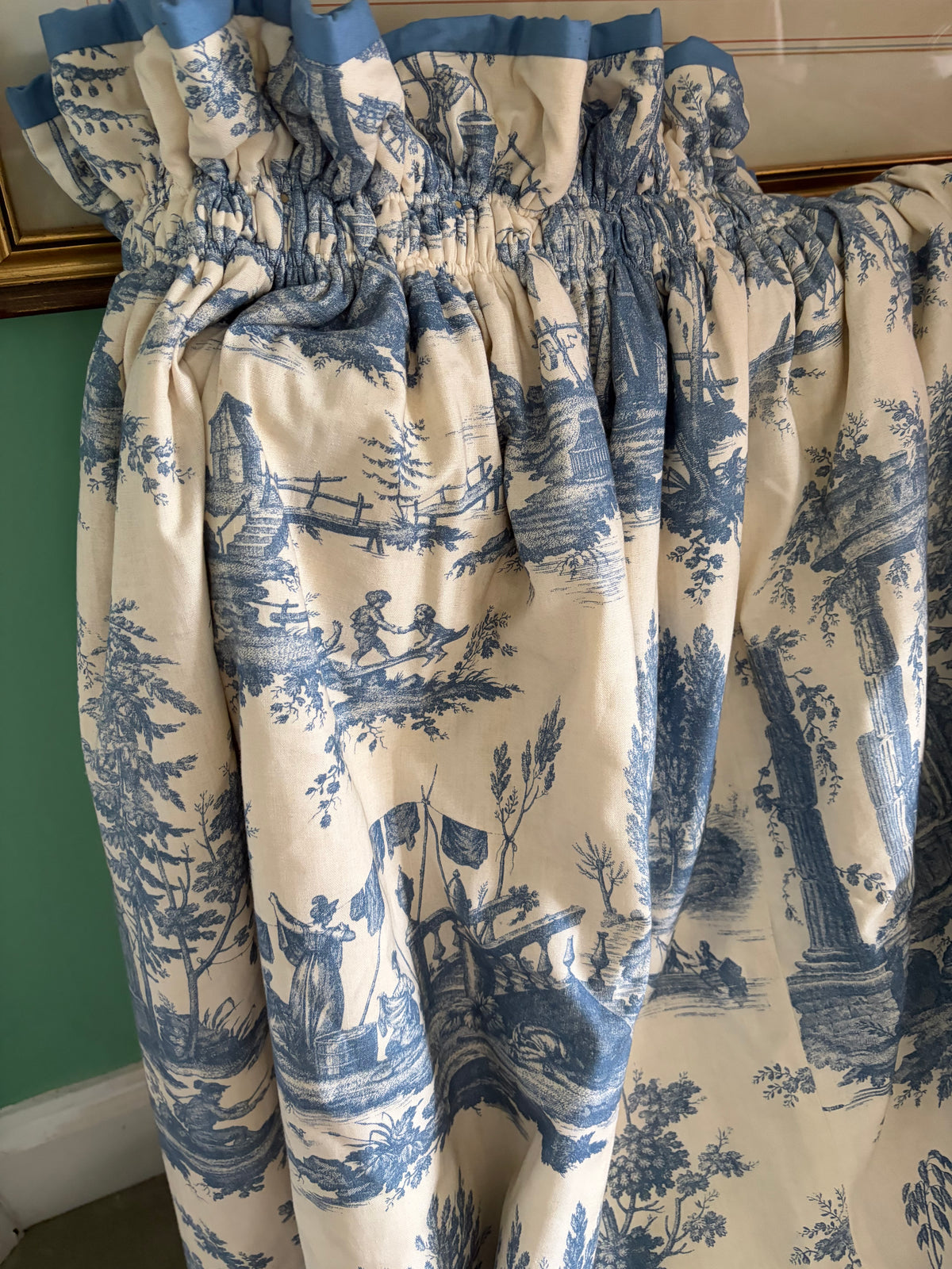 TOILE CURTAINS