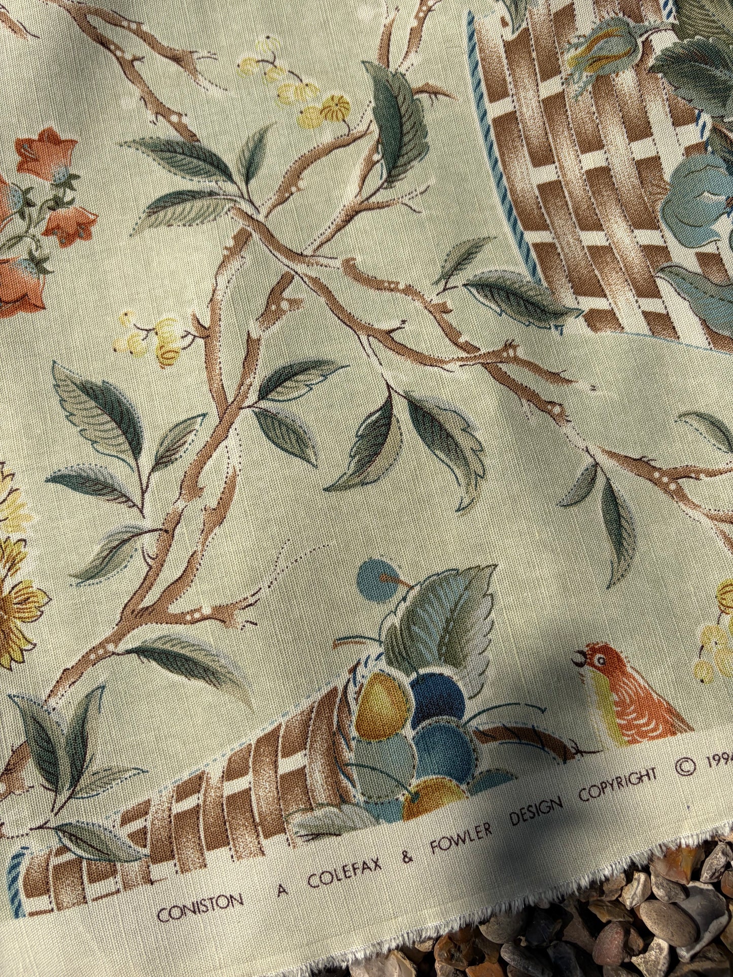 COLEFAX MATERIAL